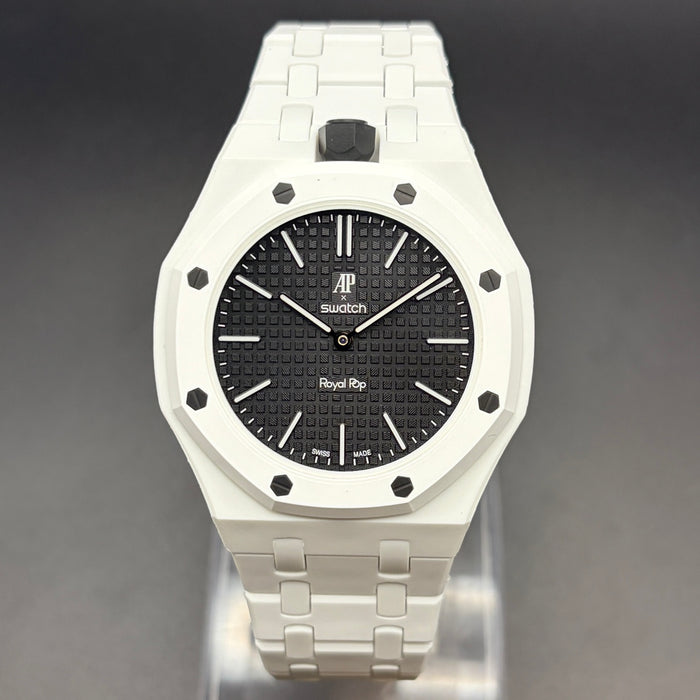 SWATCH × AUDEMARS PIGUET スウォッチ × オーデマピゲ ロイヤルポップ ホワイト 社外セラミックベルト